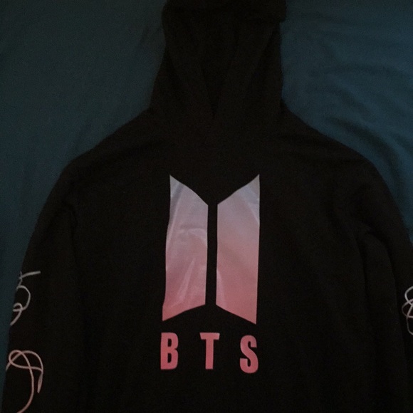 BTS Hoodie - Picture 5 of 6